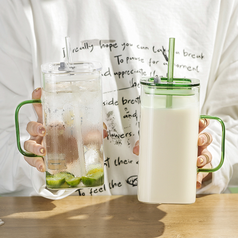 杯子女新款2024大容量牛奶杯家用高颜值水杯带盖吸管杯透明玻璃杯