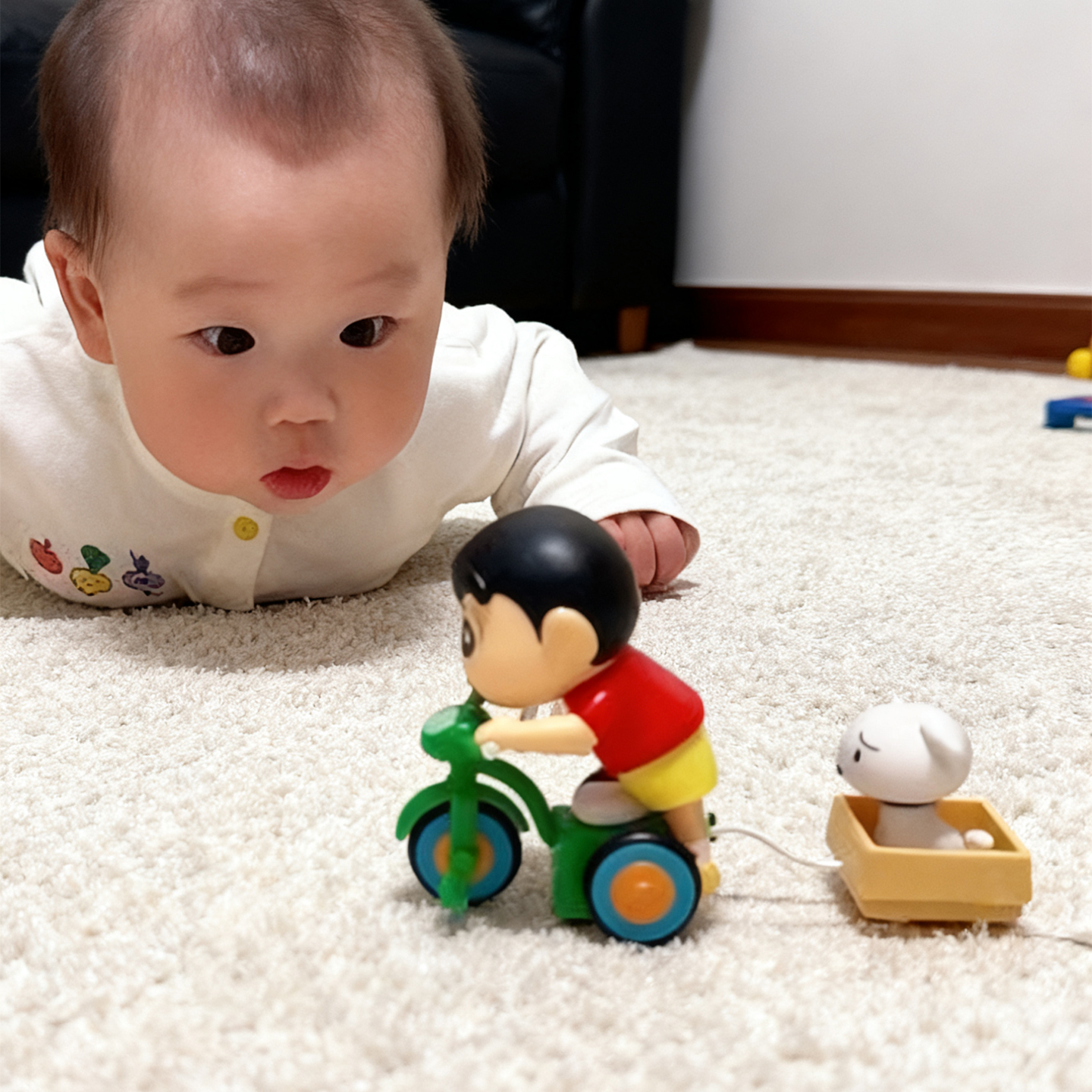 蜡笔小新爬行玩具可动