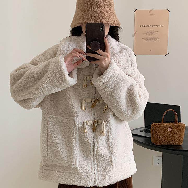 环保皮草牛角扣机车服 豌豆岛 080