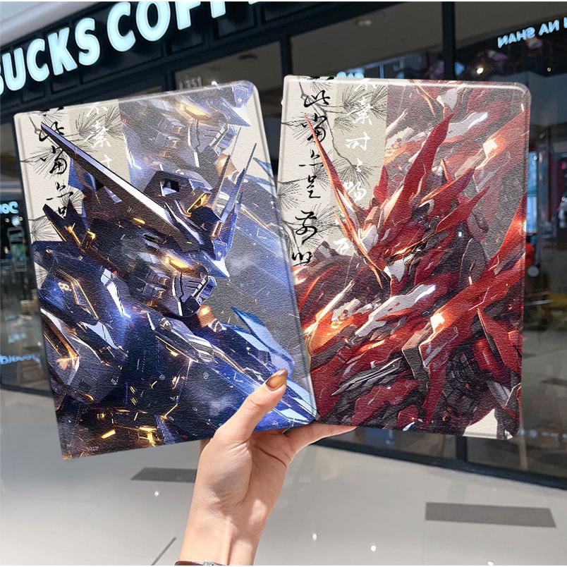 内壳软硅胶材质。舒适手感，四角防摔。