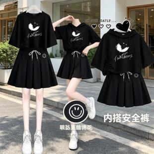 单/套装夏季新款穿搭女学生韩版短款印花T恤+黑色裙子两件套ins潮
