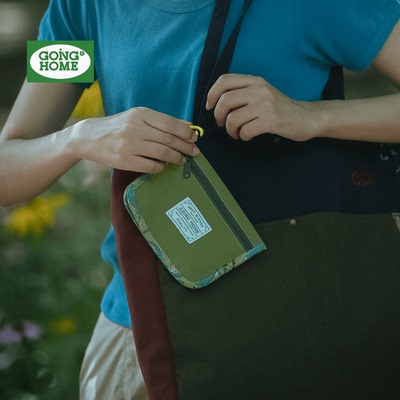 【便捷取用】护照一体卡包小挂包