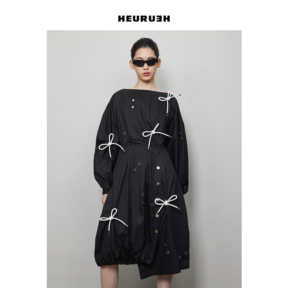 一字领百搭HEURUEH连衣裙