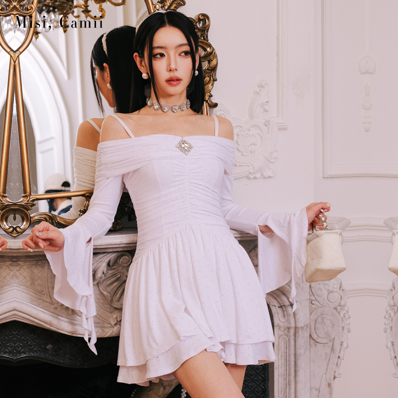 烫钻针织一字肩名媛连衣裙