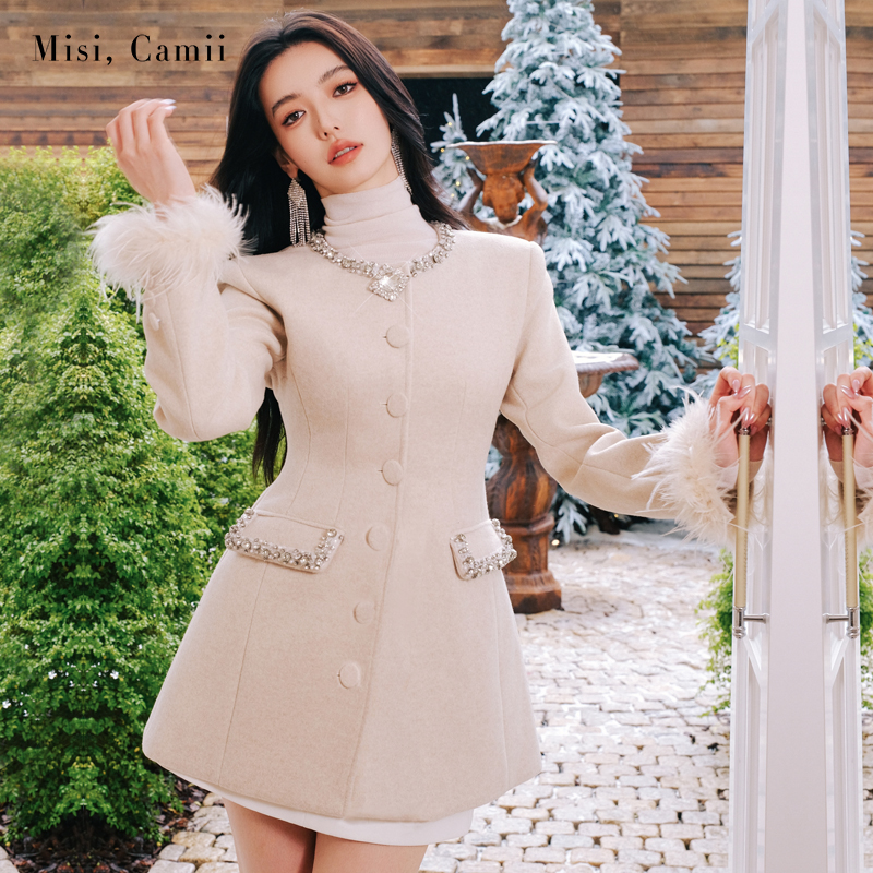 Misi.Camii链饰羽毛袖毛呢外套