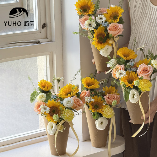YUHO屿后花店甜筒礼盒花束包装