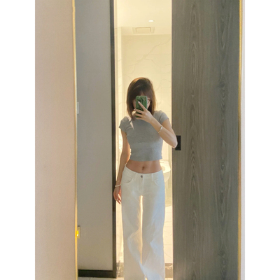 白色高个子窄版阔腿牛仔裤