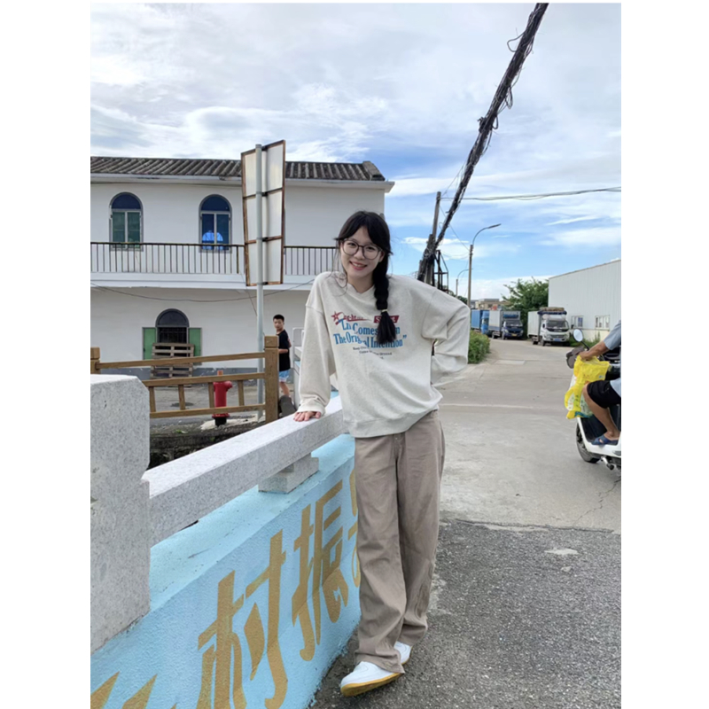 韩版日系卡其色阔腿牛仔裤