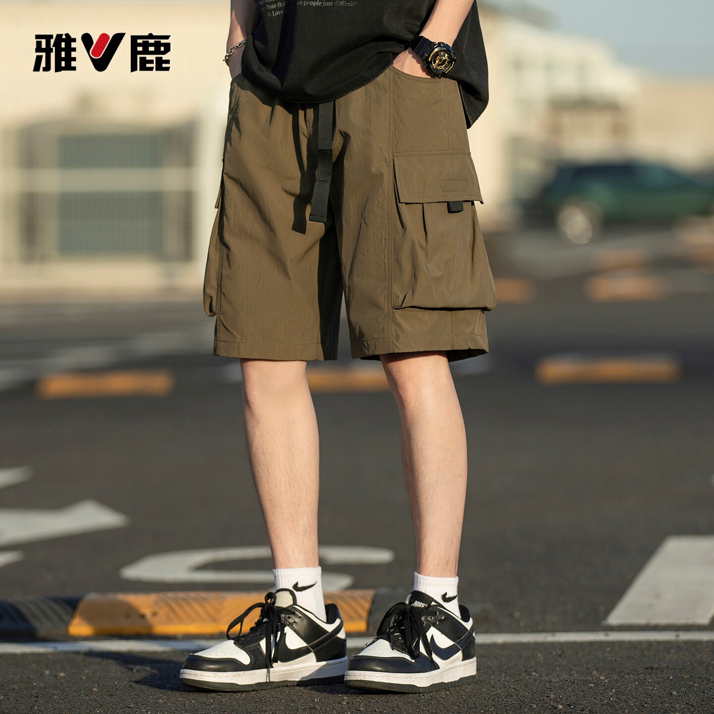 雅鹿宽松直筒大口袋休闲短裤男士图片