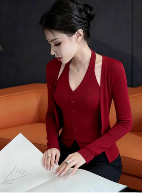 ROUMIKL红色V领针织吊带开衫两件套女秋季新款高级感今年流行漂亮