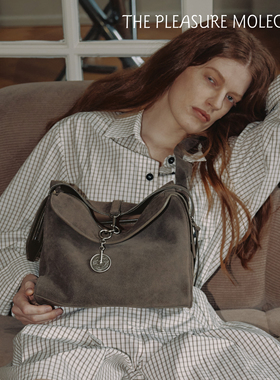the pleasure molecule新款漫游包30牛皮单肩斜挎老钱风大容量