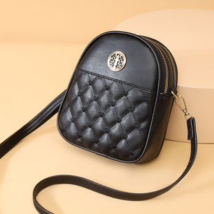 手机包女斜挎新款 妈妈手机小包 百搭双层拉链爱心菱格单肩小包竖款