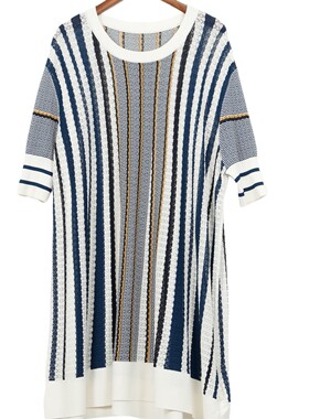 L牌精选品牌女装高端休闲时尚气质百搭女蓝色上衣睐A2-290121