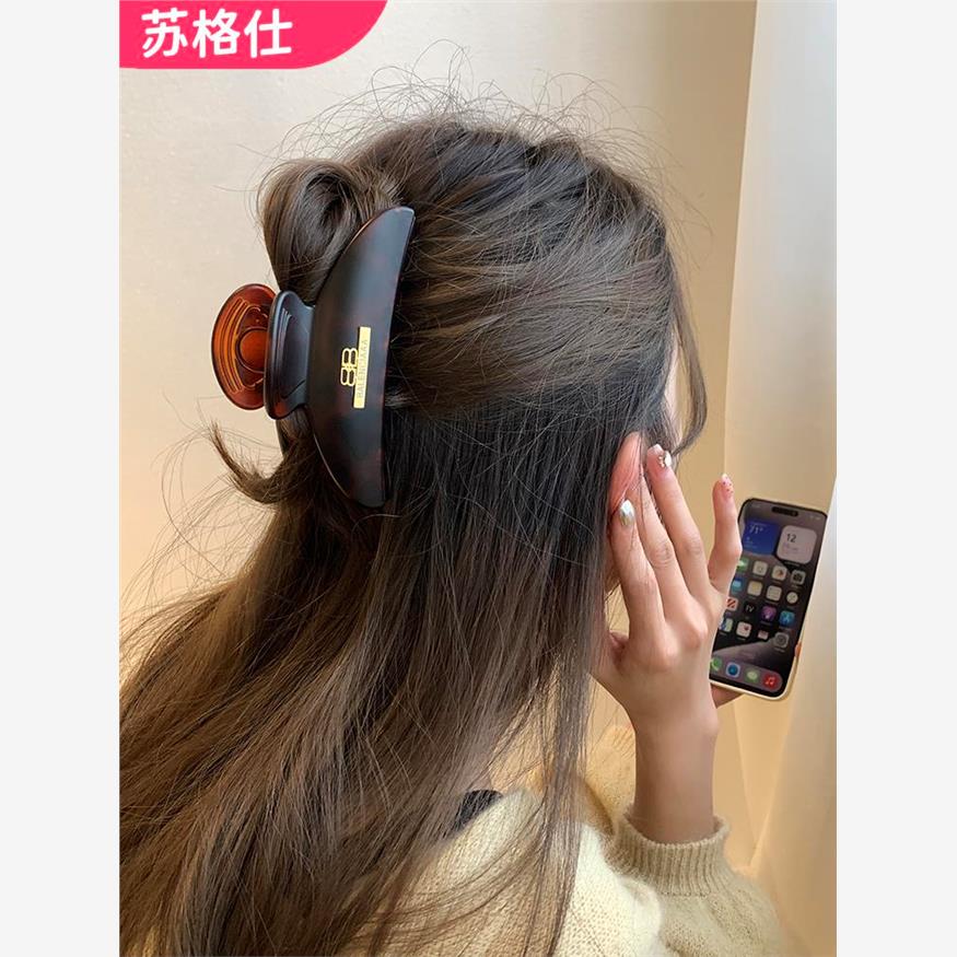 复古加厚抓夹女204新款后脑勺鲨