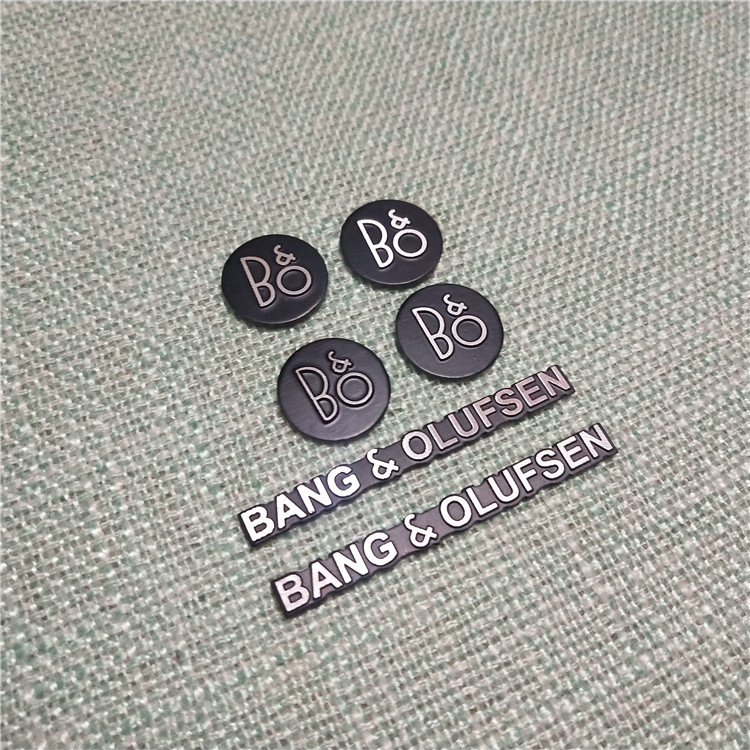 BO音响标志贴标适用于奥迪BO汽车音响贴标新蒙迪欧BO圆金属标贴