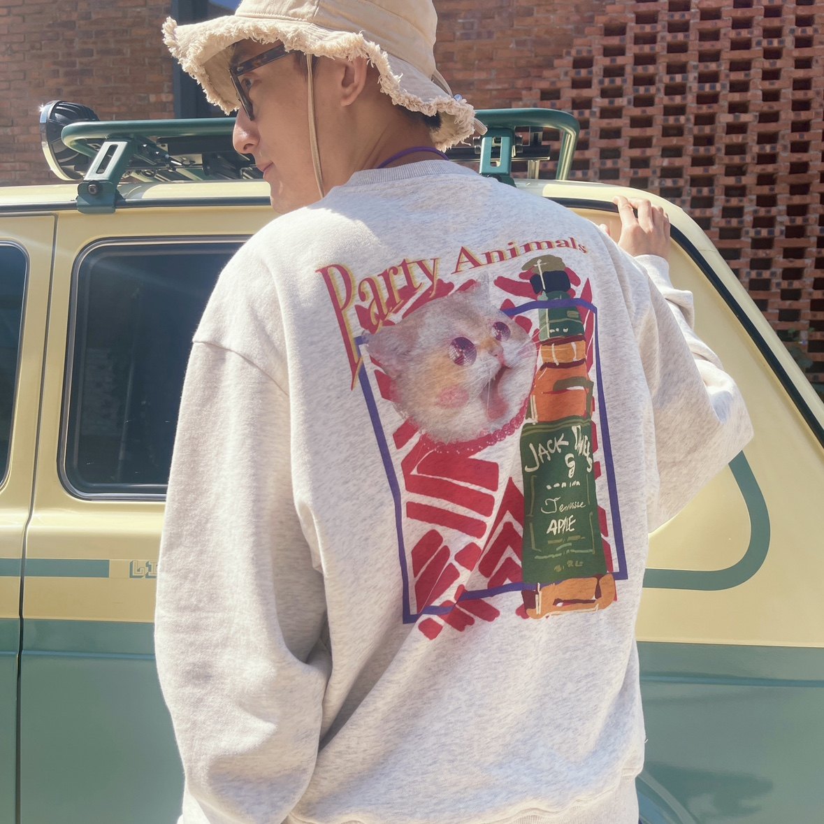 SIF商店新款原创秋冬浅灰色可爱猫咪印花美日式复古宽松圆领卫衣