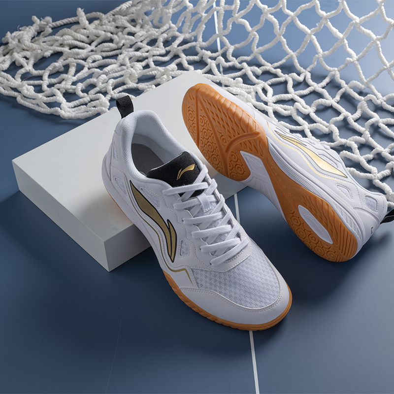 李宁超轻耐磨比赛乒乓球鞋