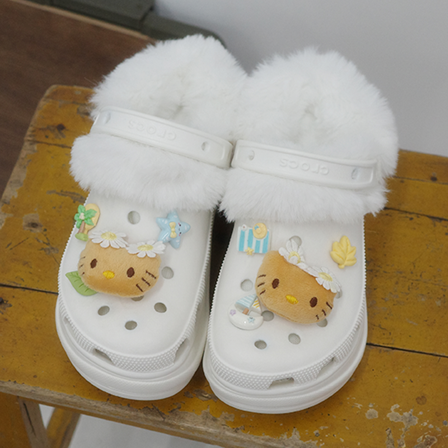 Mkop洞洞鞋内胆毛绒可拆卸配饰鞋套鞋花云朵泡芙适配Cross/Crocs