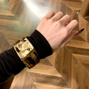 欧美个性 手饰 夸张金属宽边手镯轻奢小众高级感弹簧扣手环简约时尚