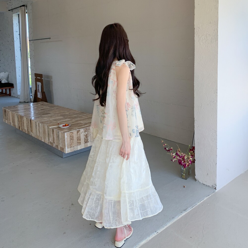 国风甜美超好看刺绣套装裙女夏季2025度假风挂脖上衣半身裙两件套,女装连衣裙,浙宝176（原073）