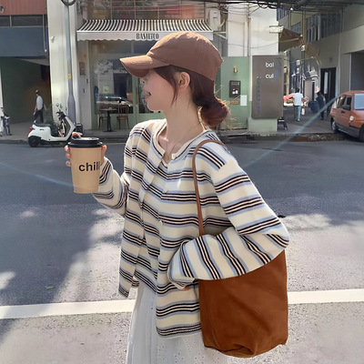 早秋流行韩系氛围感穿搭