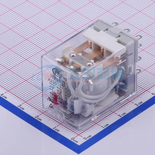 功率继电器 HF18FF/A220-3Z1D 插件,21.5x28mm 11 220V 原装正品