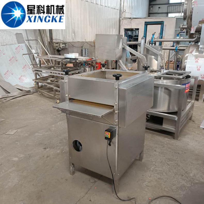 商用粽叶清洗机 循环水喷淋荷叶洗叶机 桲椤叶苇叶毛刷冲洗机
