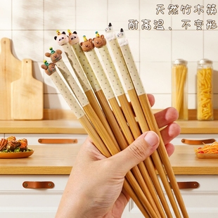 儿童卡通天然竹木筷子训练可爱单人装 家用学习3岁6岁以上防滑筷子