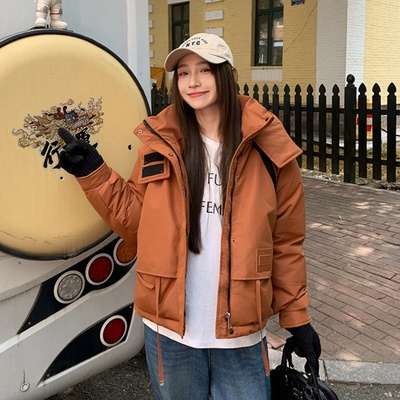 芯依梦聚酯纤维短款通勤宽松