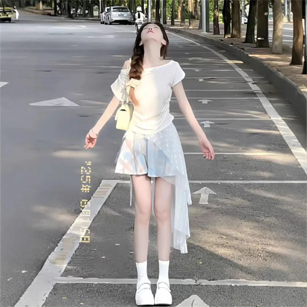 大码胖mm甜美学院风斜肩短袖上衣+格纹拼接网纱不规则短裙两件套
