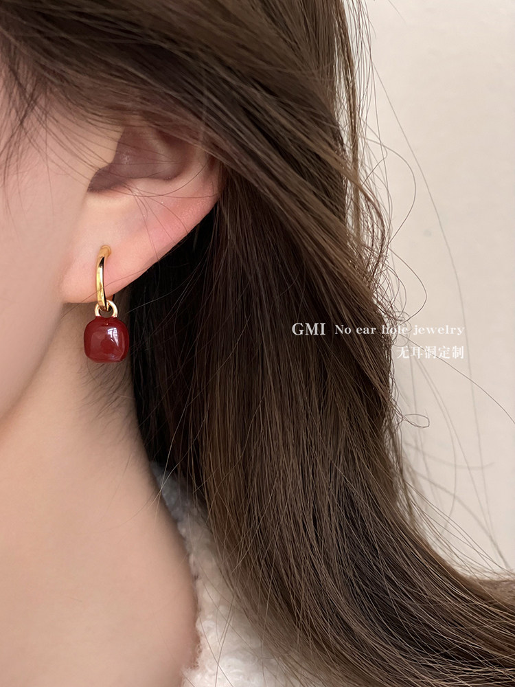 新年红色方糖耳夹无耳洞女士轻奢小众高级感耳环复古港风秋冬耳饰,饰品/流行首饰/时尚饰品新,耳夹,淘宝优惠券,粉丝福利购,淘宝优惠卷