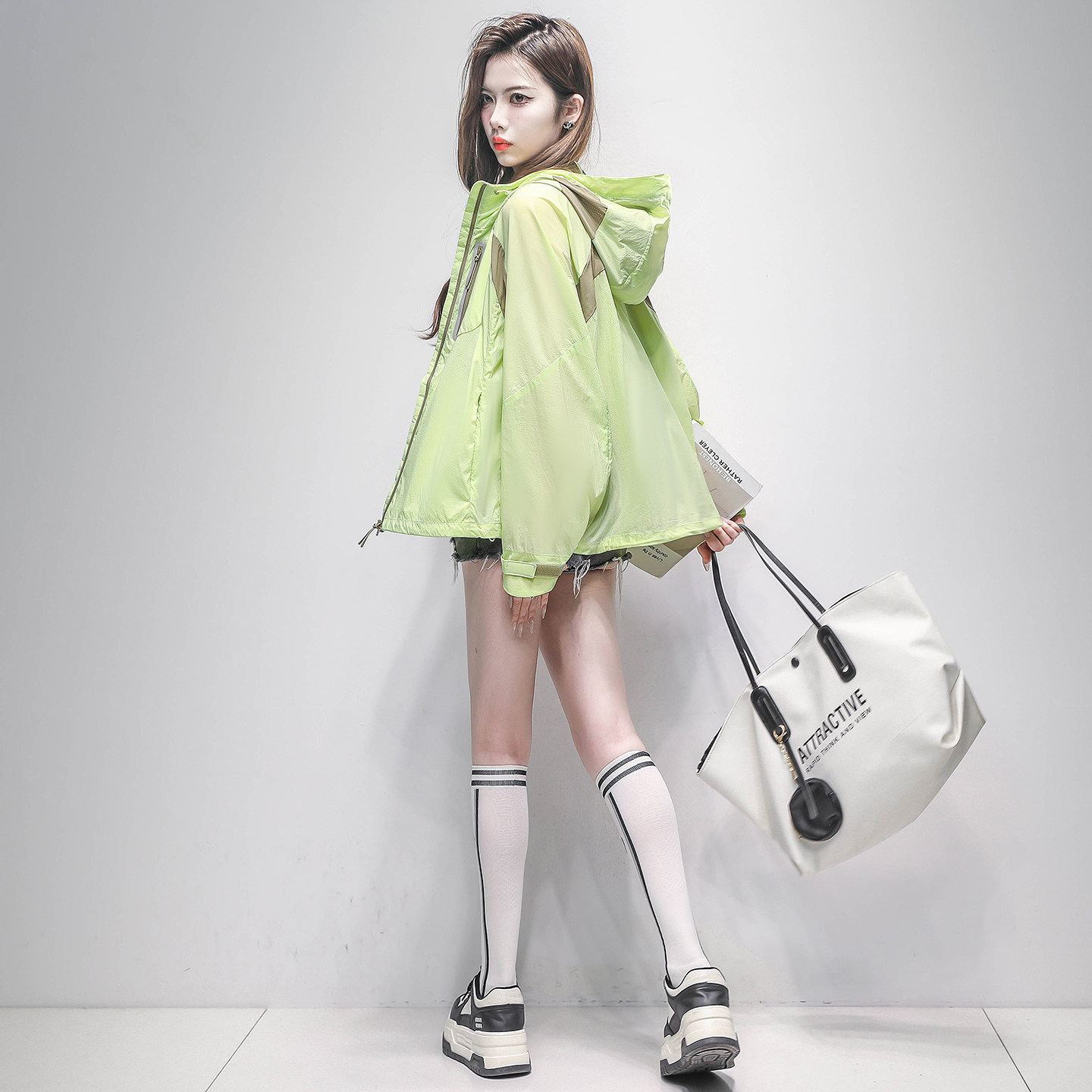 美式街头拼接防晒外套女2026夏季新款冰感透气连帽廓形休闲上衣潮
