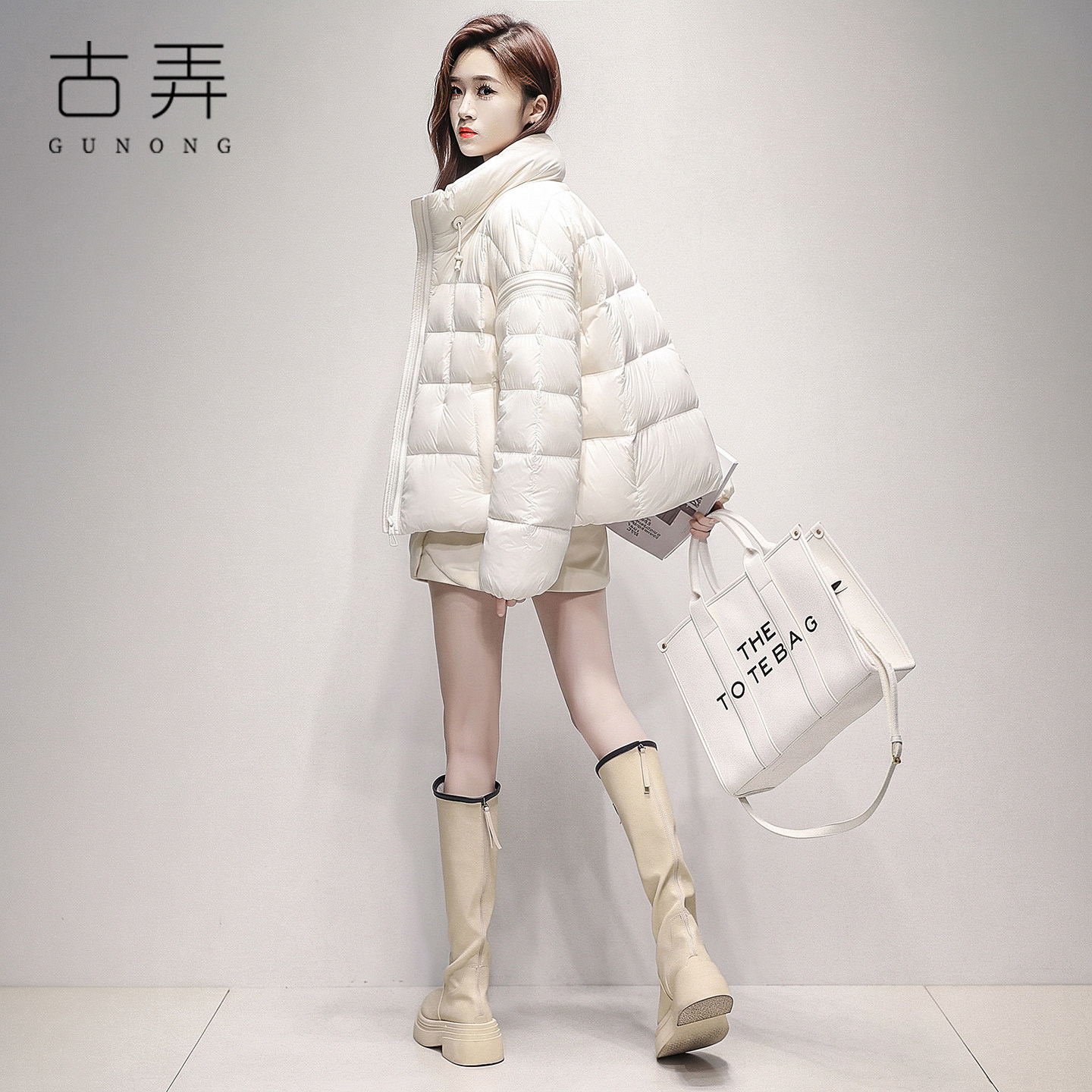 高品质轻薄羽绒服女短款2026冬季新款韩版宽松小个子立领黄色外套