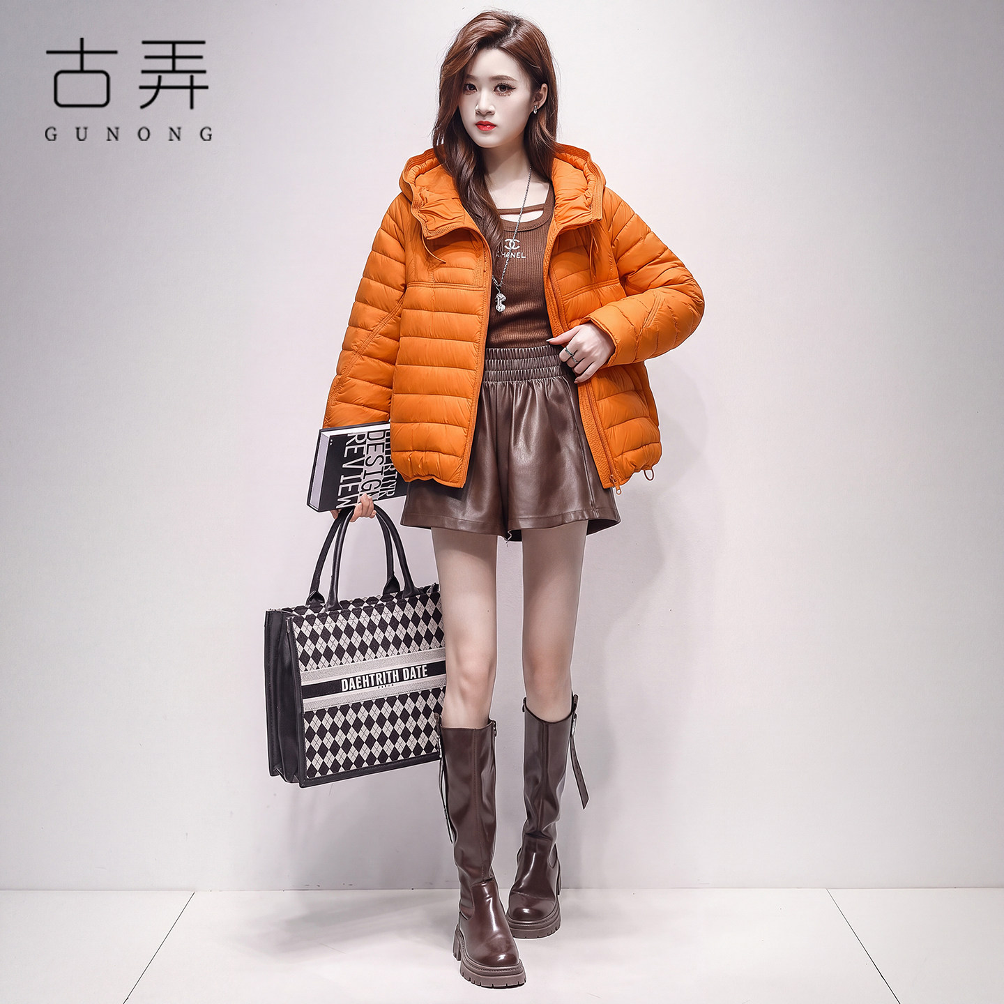 轻薄排骨羽绒服女短款小个子秋冬百搭薄款轻便内搭外穿轻羽绒外套