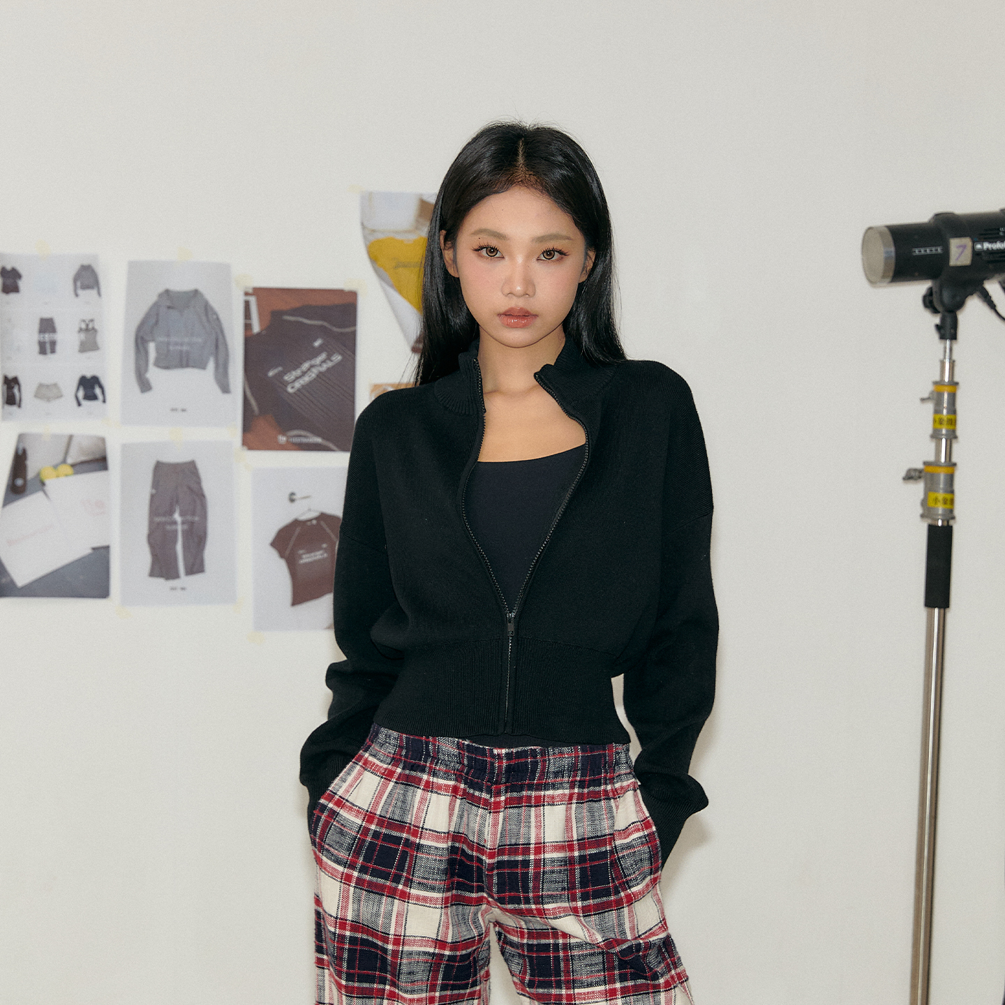 11E 100%棉高智秋冬新款简约立领收腰修身长袖开衫上衣拉链短外套