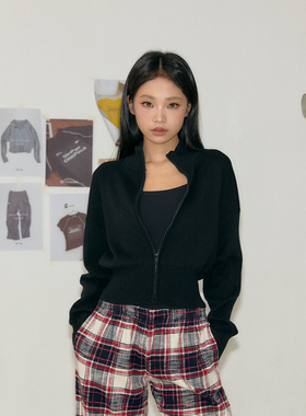 11E 纯色高智秋冬新款简约立领收腰修身长袖开衫上衣拉链短外套