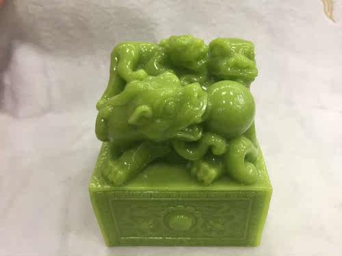 夜光石玉价格 夜光石玉图片 星期三 夜光石玉价格 夜光石玉图片 星期三