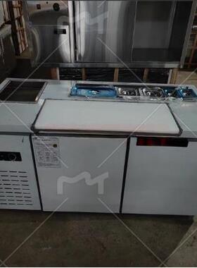 商用汉堡商用冷柜汉堡斯汀操作台中式塔厨房擀面冷藏操作台台定制