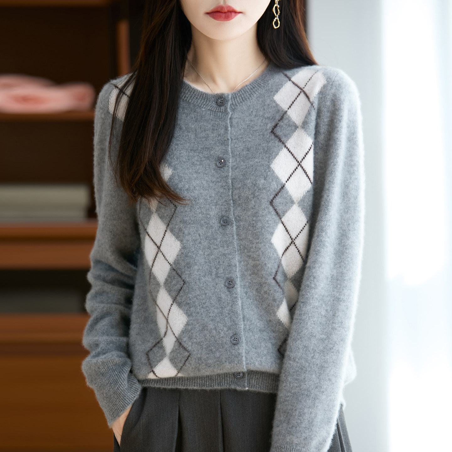 复古菱格秋冬新款纯羊毛开衫女圆毛针织衫