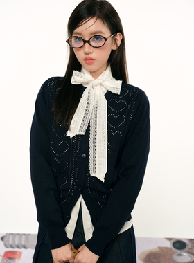 F1os原创设计2025新年专属蝴蝶结飘带领衬衫女百搭气质辣妹上衣女