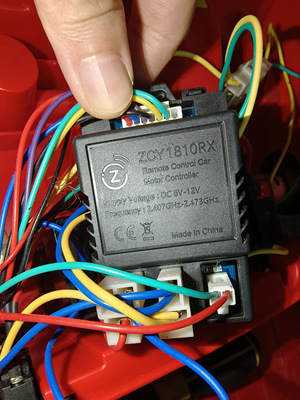 儿童电动车接收器JR1810RX ZCY1810RX童车汽车控制主板配件6V12V