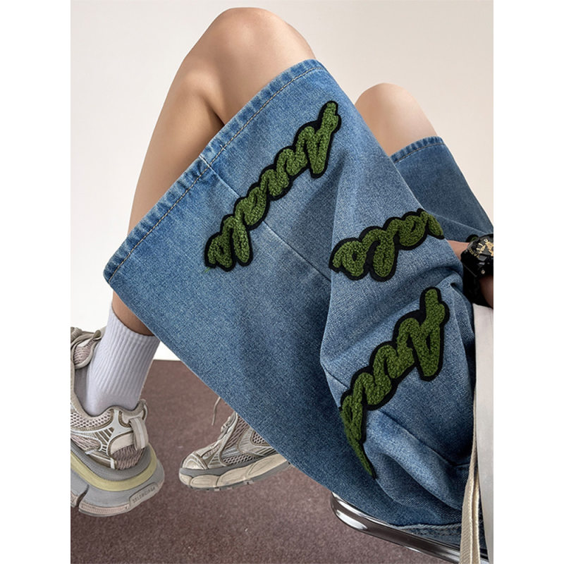 植绒刺绣设计牛仔短裤男