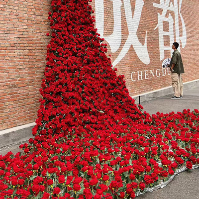 玫瑰花瀑布墙红色仿真花造景网红拍照打卡点布置女神节假花艺装饰
