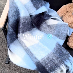 格子围巾2025冬款蓝加厚保暖配大衣韩系氛围感女生高级感爆款围脖