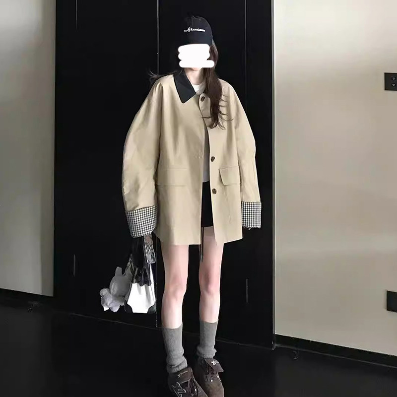 卡其色风衣女秋冬季撞色格纹拼接宽松短款外套学院风休闲夹克上衣