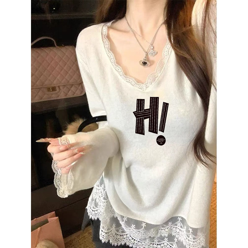 中长款长袖打底衫女秋冬V领内搭叠穿蕾丝花边上衣设计感遮屁股T恤