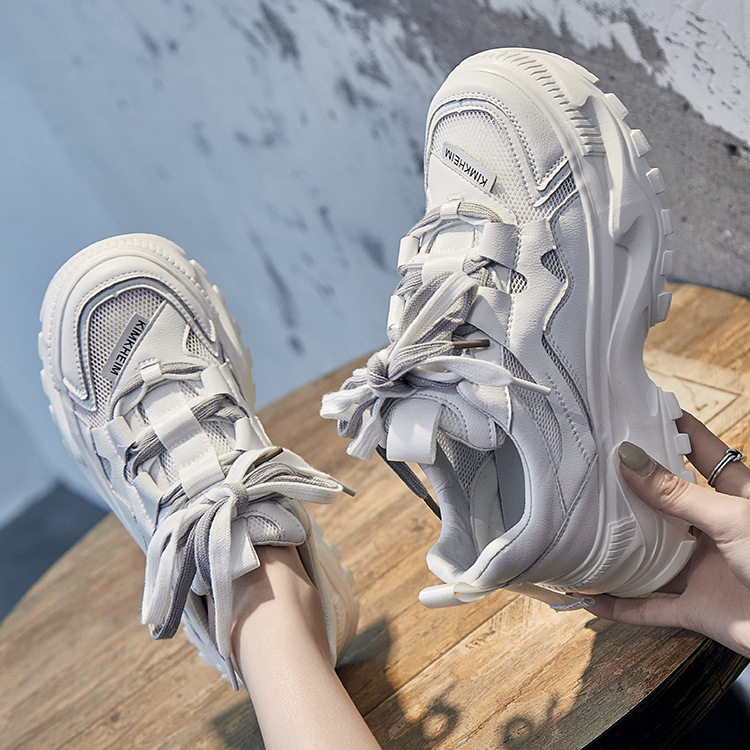 브랜드관에 외로워도 꿈의 동반자를 바라지 않는 사람이 있나요?