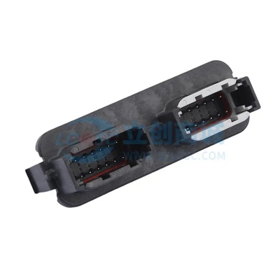 D-Sub/VGA连接器 DTM1312PA12PBR008 插件 原装正品