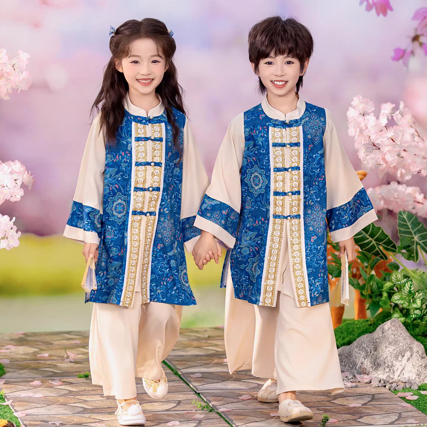 儿童改良汉服男童女童新中式唐装幼儿园国学班服开笔礼演出服六一