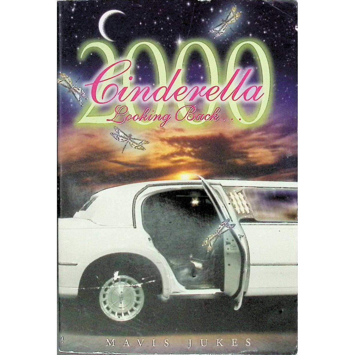 灰姑娘2000回眸原版书英语青少年浪漫小说Cinderella2000LookingBack讲述千禧年前夜灰姑娘艾希礼的故事适合1114岁女生阅读了解
